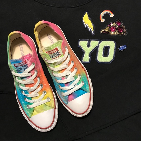tie dye white converse